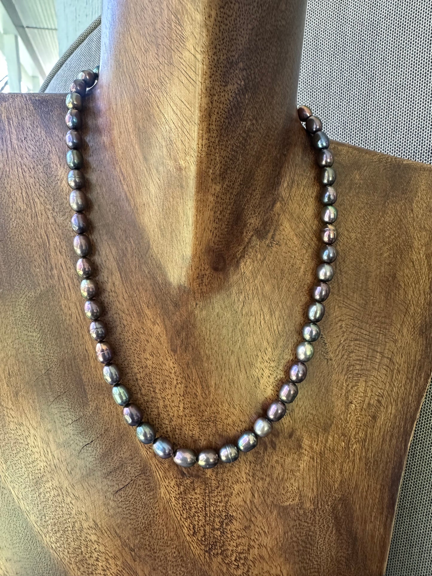 Bronze Peacock Pearl Necklace