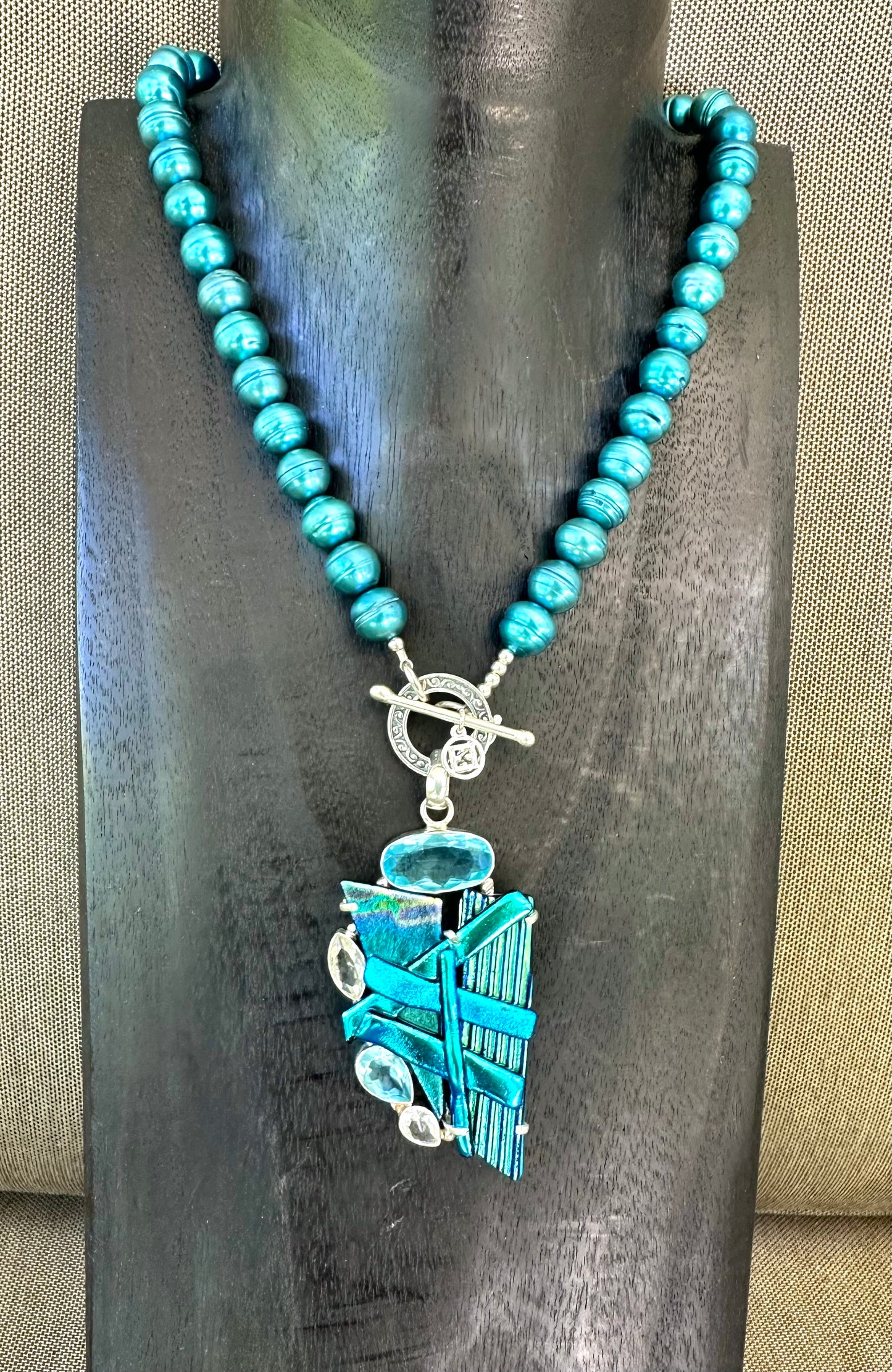 Brilliant Blue Pearl Necklace