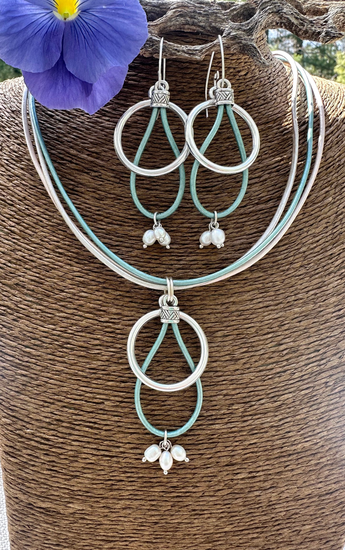 Intertwining Necklace & Earring Set