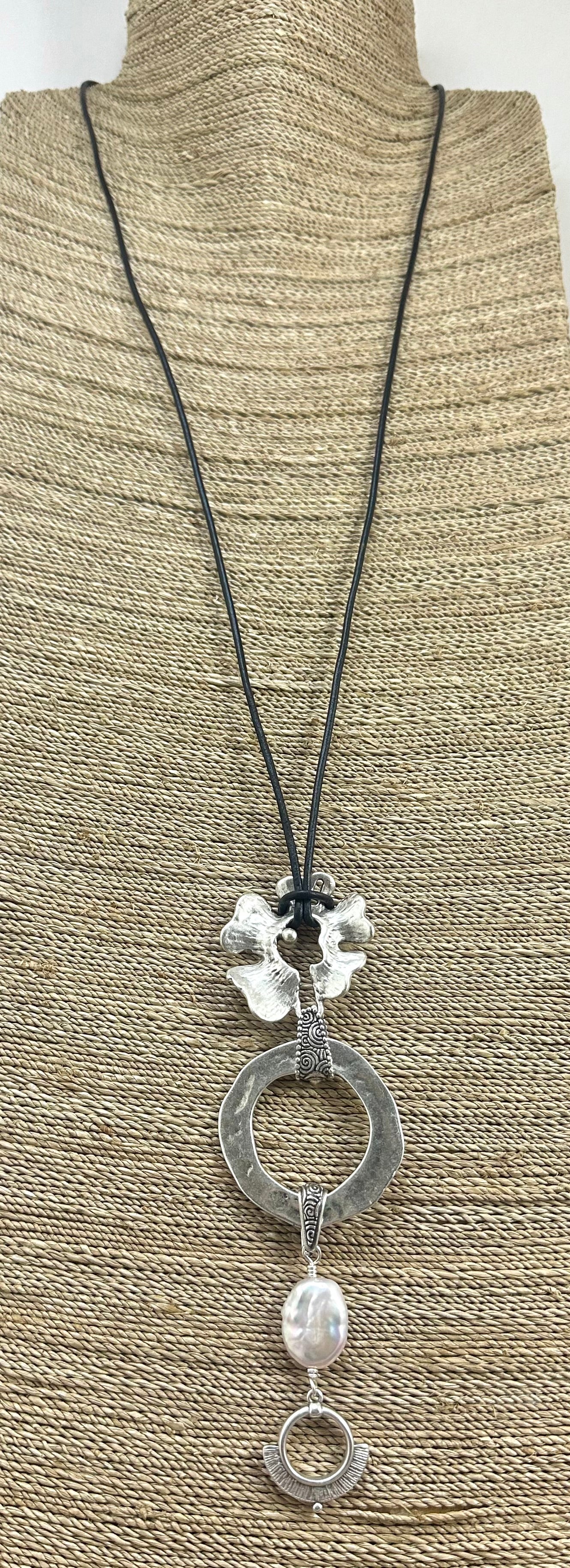 3 in 1 Necklace with Flower & Coin Pearl