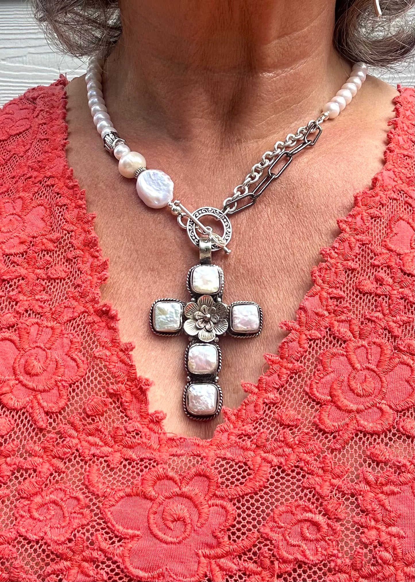 Beautiful Pearl Cross Necklace