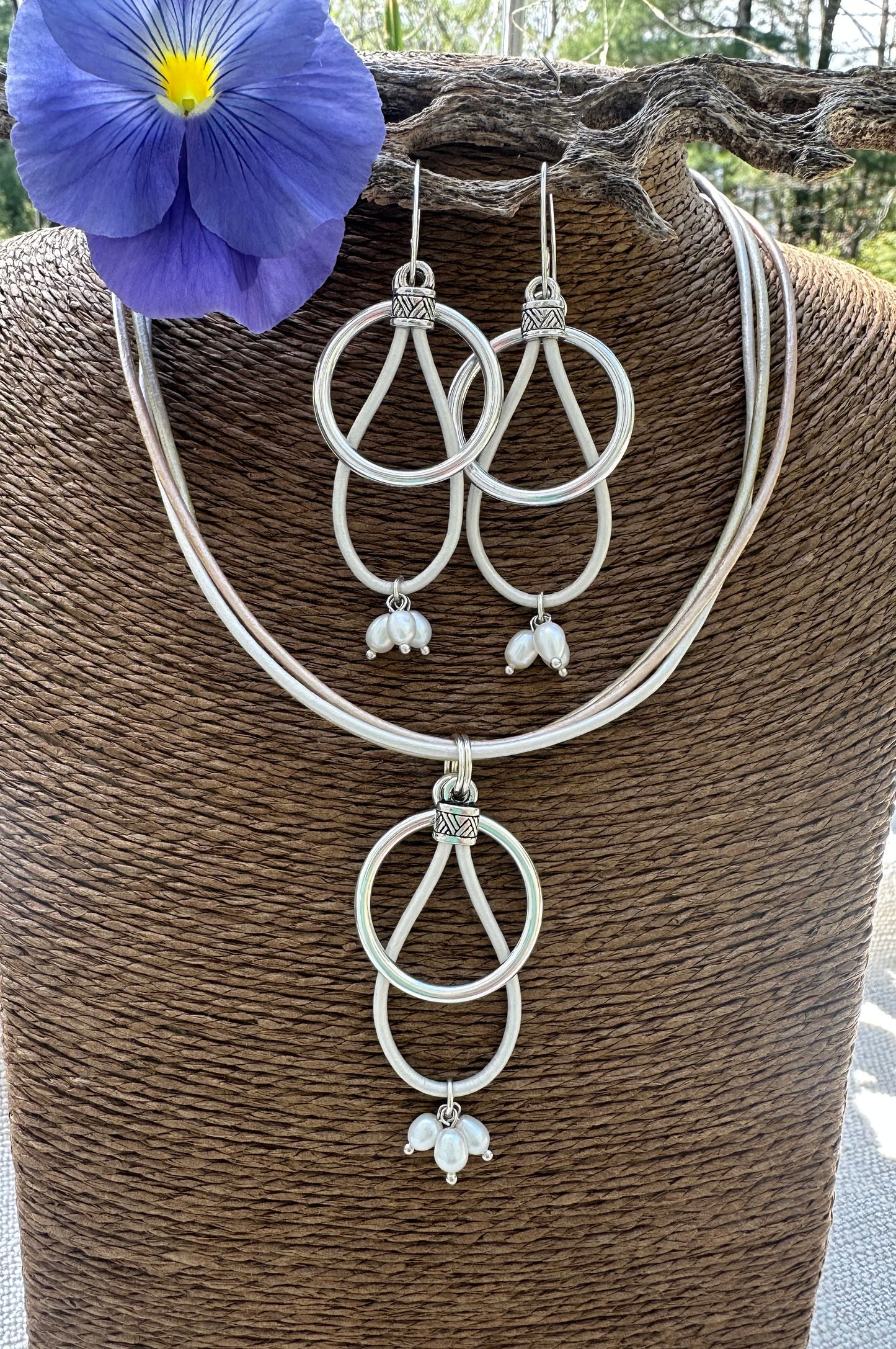 Intertwining Necklace & Earring Set