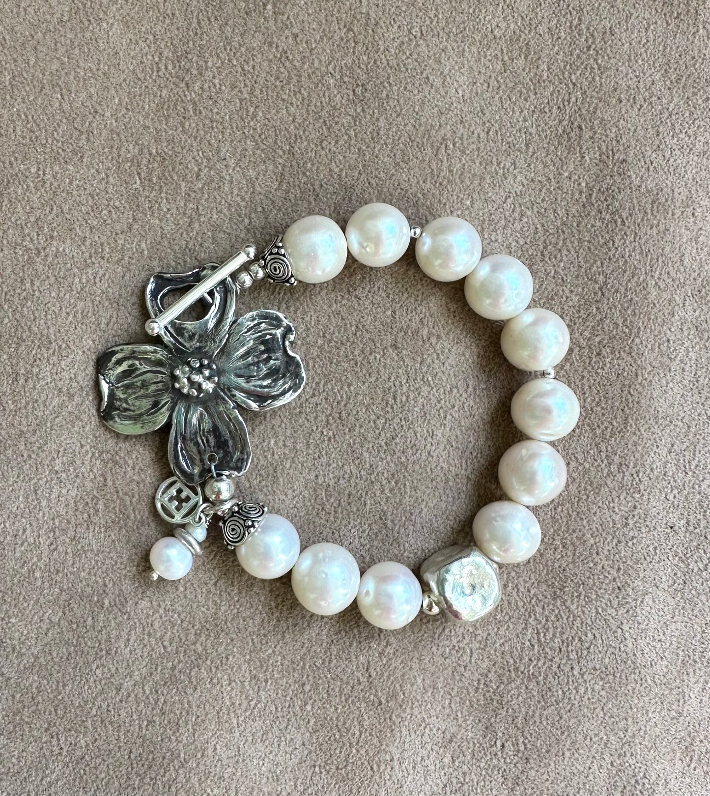 Dogwood Pearl Bracelet